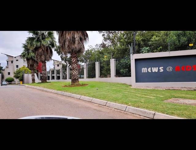 2 BEDROOM APARTMENT FOR SALE IN AMBERFIELD